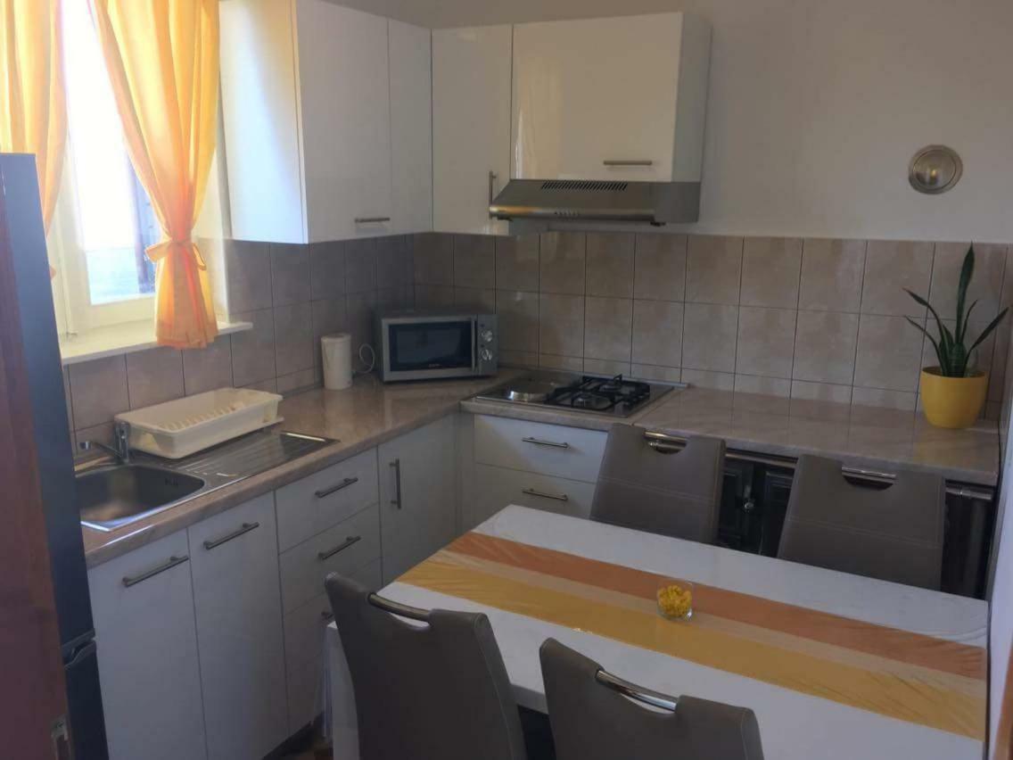 Apartment Lori Novi Vinodolski